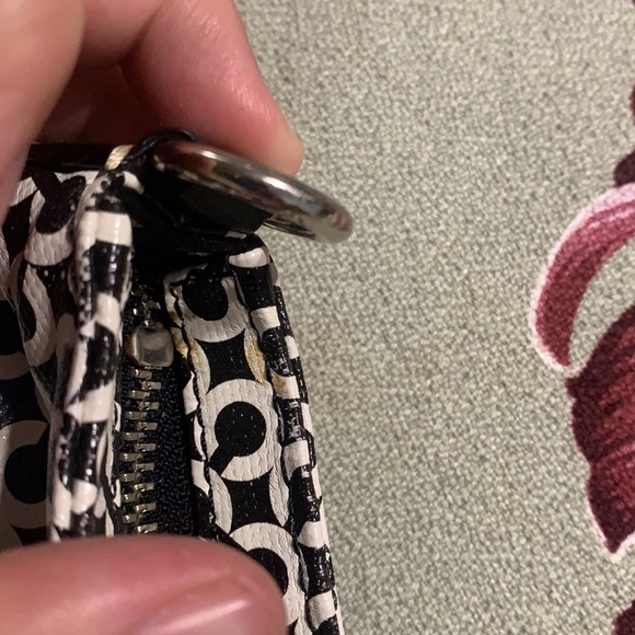 Coach black and white small purse / handbag - Picture 14 of 15